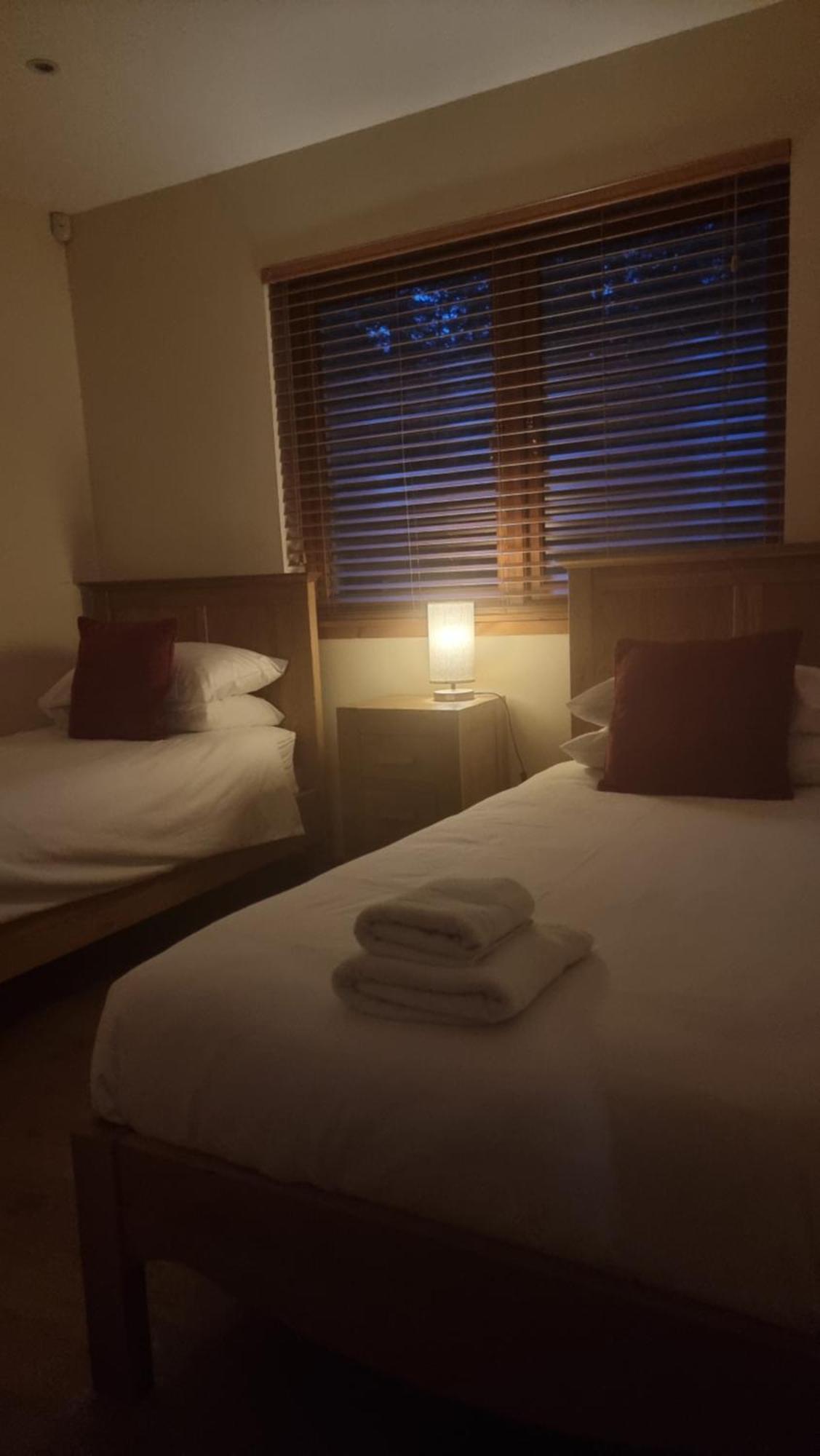 Cairngorm Lodges Aboyne Ngoại thất bức ảnh