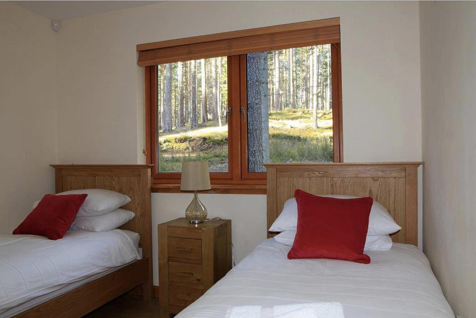 Cairngorm Lodges Aboyne Ngoại thất bức ảnh